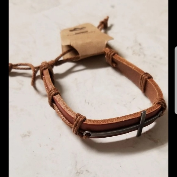 Large cross Bracelet - Picture 3 of 3